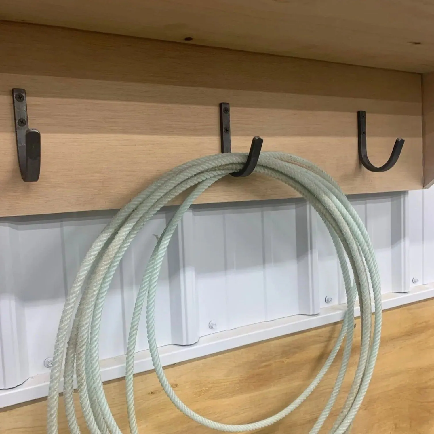 The Kenny 1/2" Wide Metal Wall Hooks